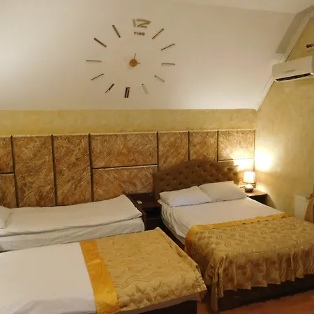 Dibhotel Aparthotel *